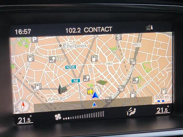 Volvo V40 V40 2.0 D2 Black Édition FULL opt Nouv pn ctok