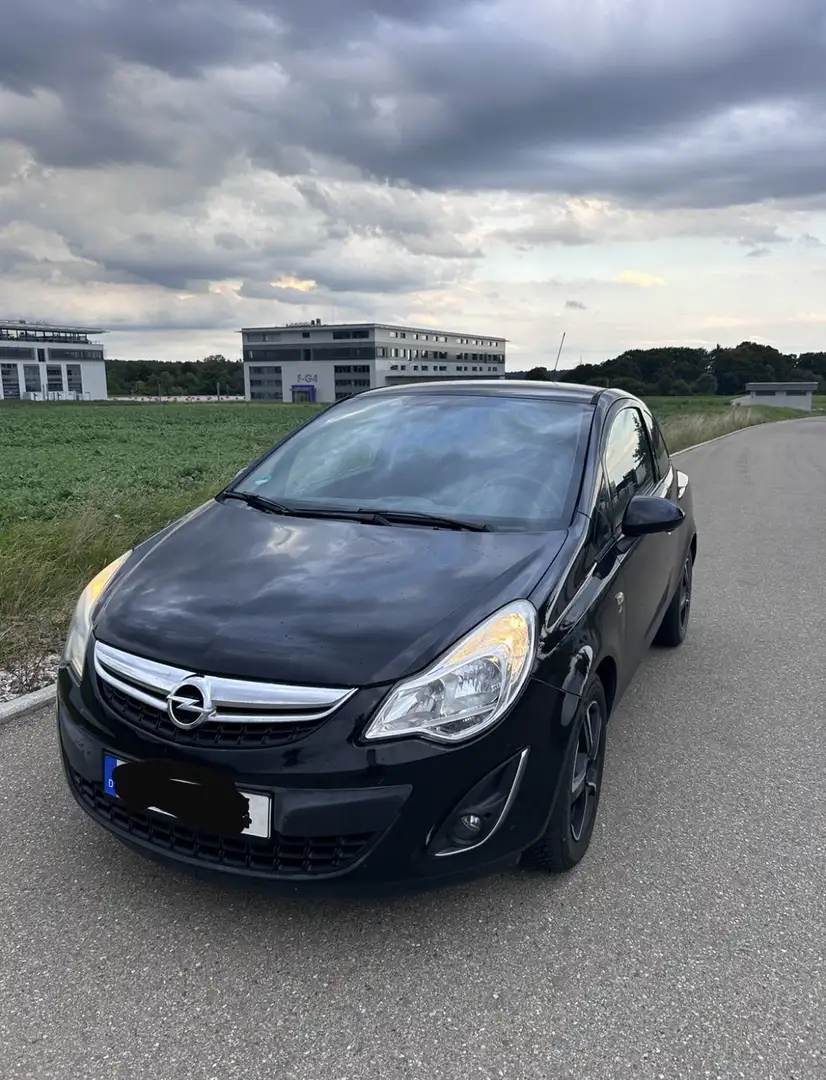 Opel Corsa 1.4 16V Color Edition Schwarz - 1