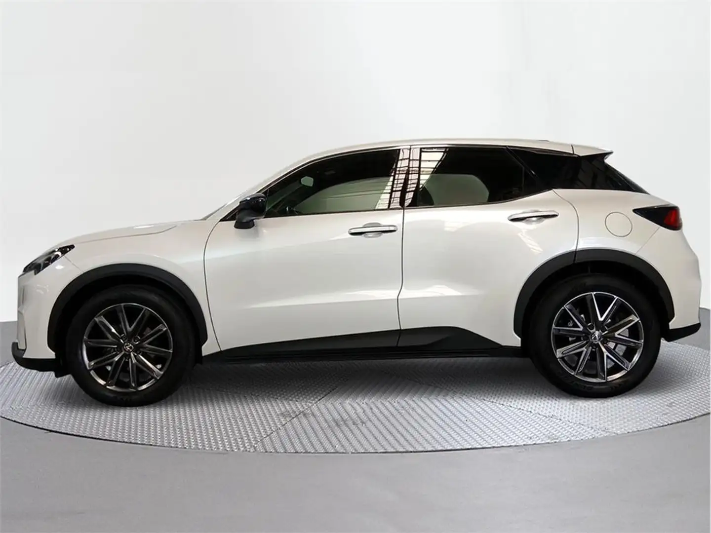 Lexus LBX 1.5 136cv HEV Elegant+ - 2