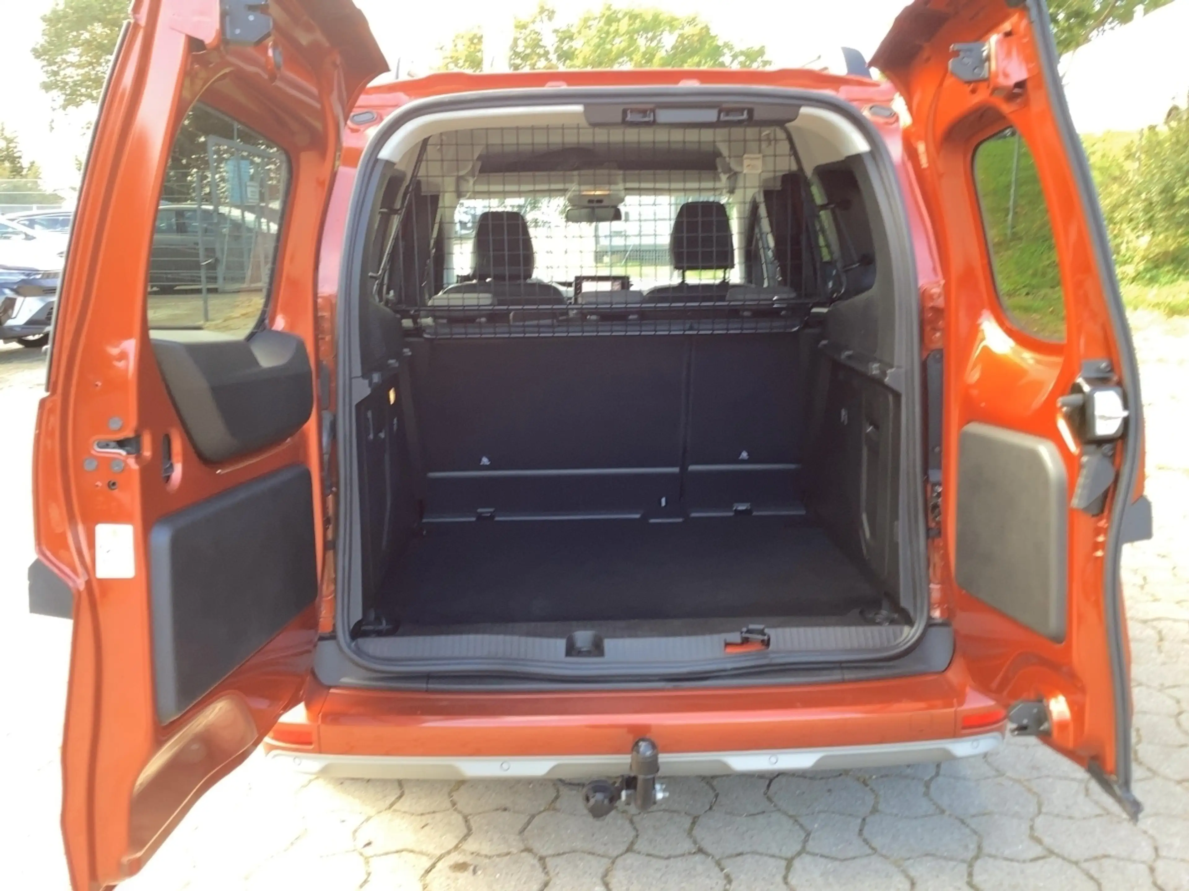 Renault Kangoo III 1.3 TCe130 Techno — photo 13