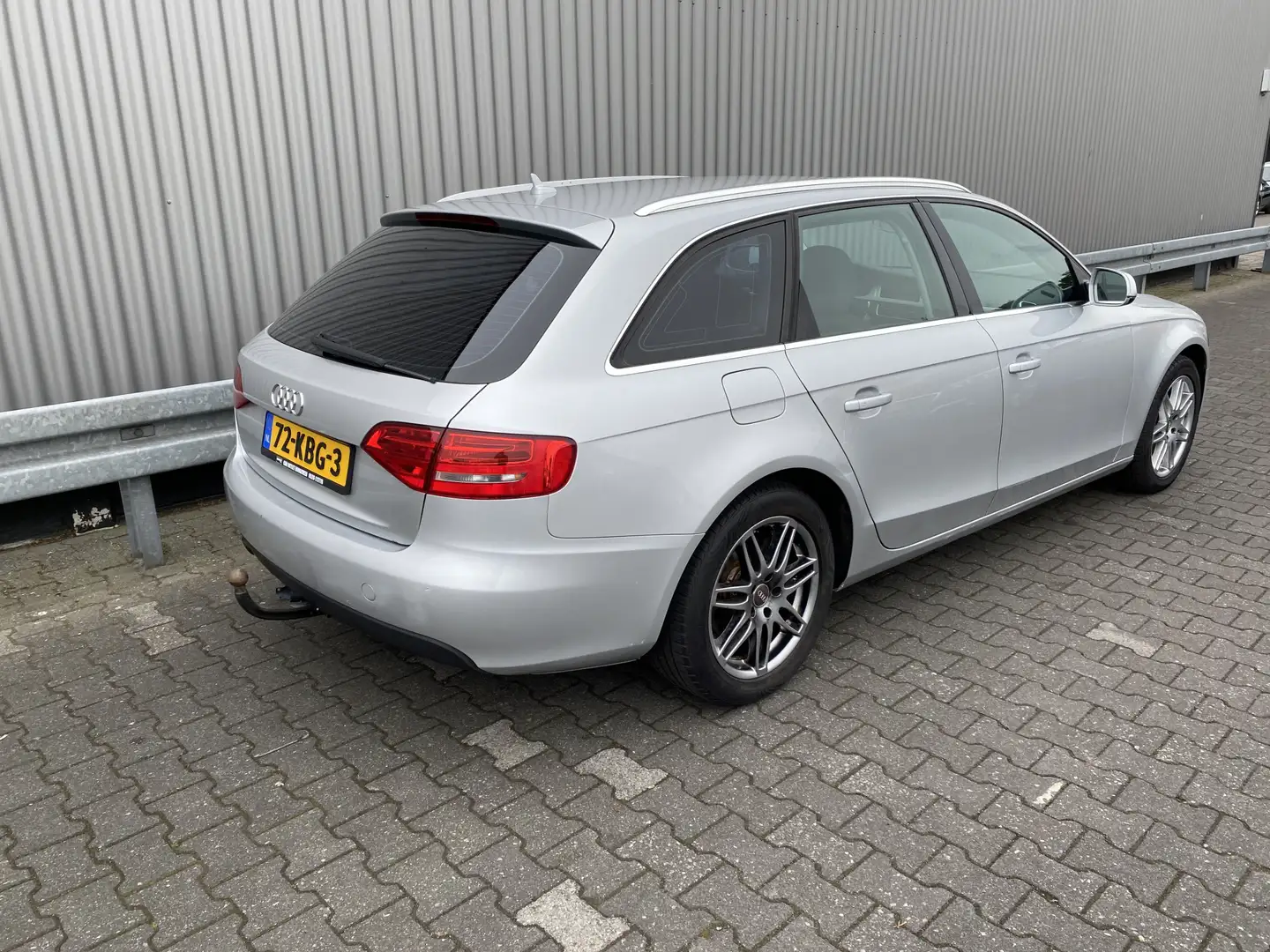 Audi A4 Avant 1.8 TFSI Pro Line Business Clima, Navi, CC, Grau - 2