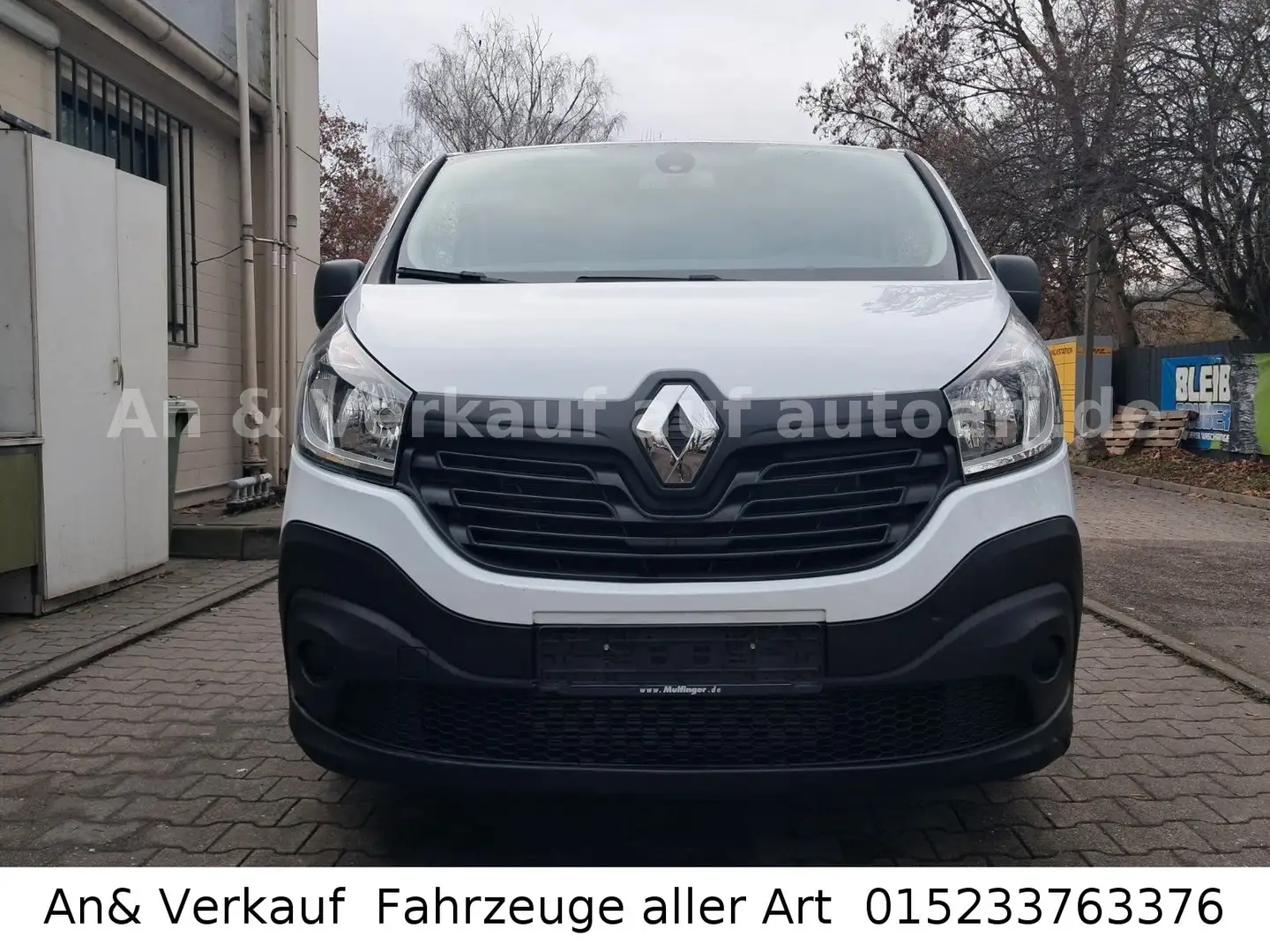 Renault Trafic Kasten L1H1 2,7t Komfort Tüv bis 01.2027 Weiß - 2