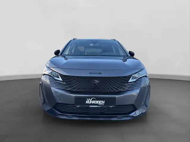 Peugeot 3008 view 6