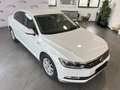 Volkswagen Passat Highline 2,0 TDI 4Motion Weiß - thumbnail 3