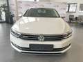 Volkswagen Passat Highline 2,0 TDI 4Motion Weiß - thumbnail 2