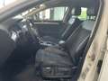 Volkswagen Passat Highline 2,0 TDI 4Motion Weiß - thumbnail 25