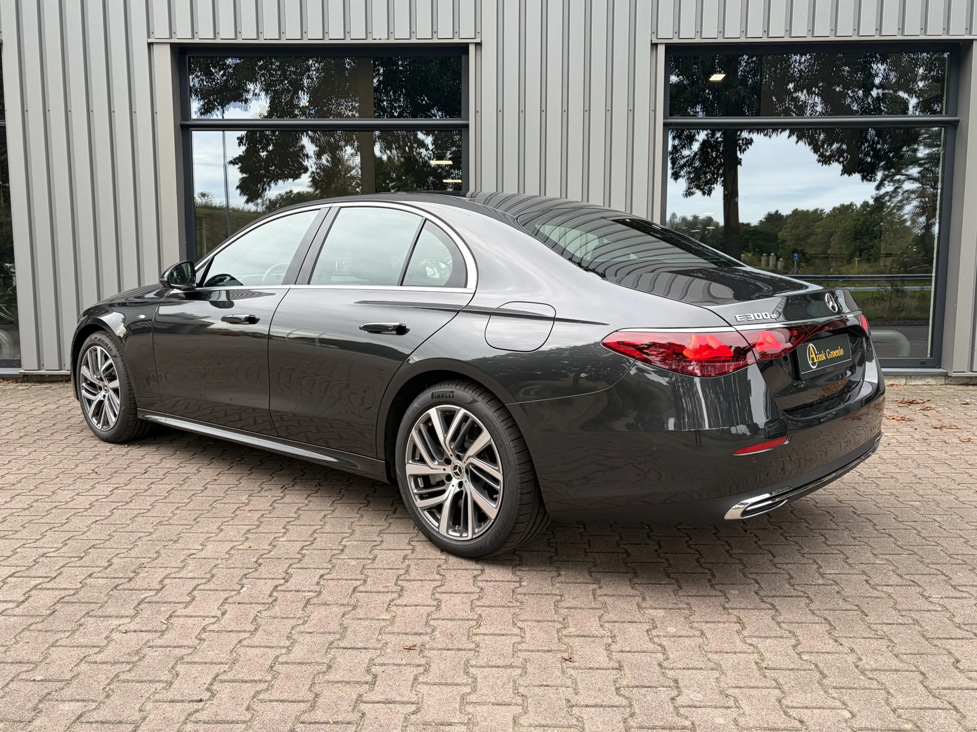 Mercedes-Benz E 300 e Luxury Line Luchtvering, Rijassistentiepakket, T — photo 3