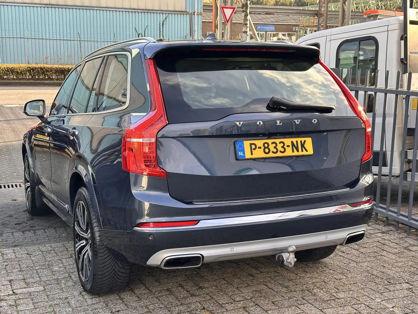 Volvo XC90 2.0 B5 AWD Inscription LEDER/CAMERA/KEYLESS/TREKHA Blauw - 2