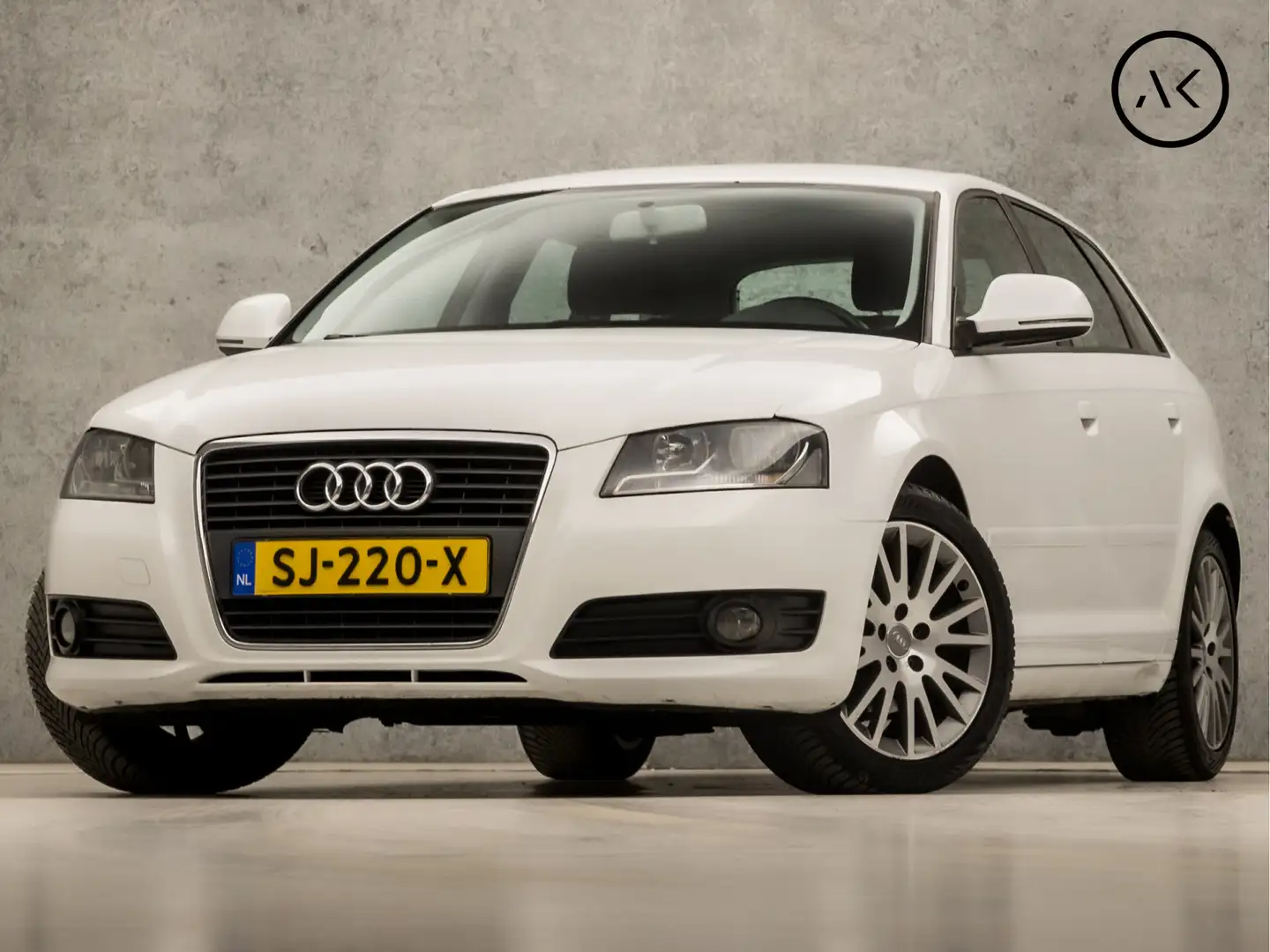 Audi A3 Sportback 1.4 TFSI Sport Automaat (YOUNGTIMER, CLI Wit - 1