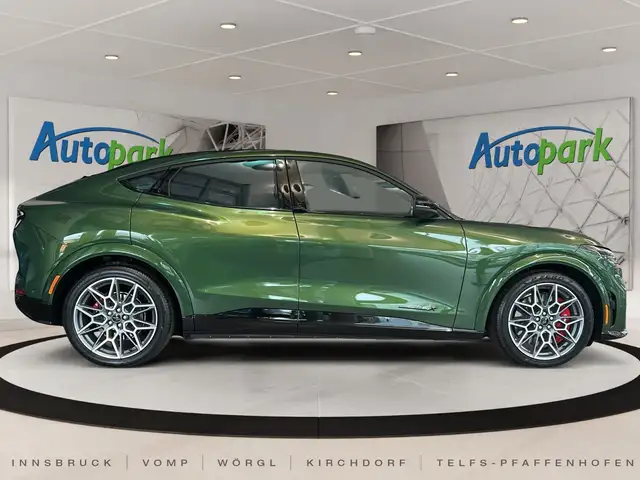 Ford Mustang Mach-E GT AWD Ansicht 5