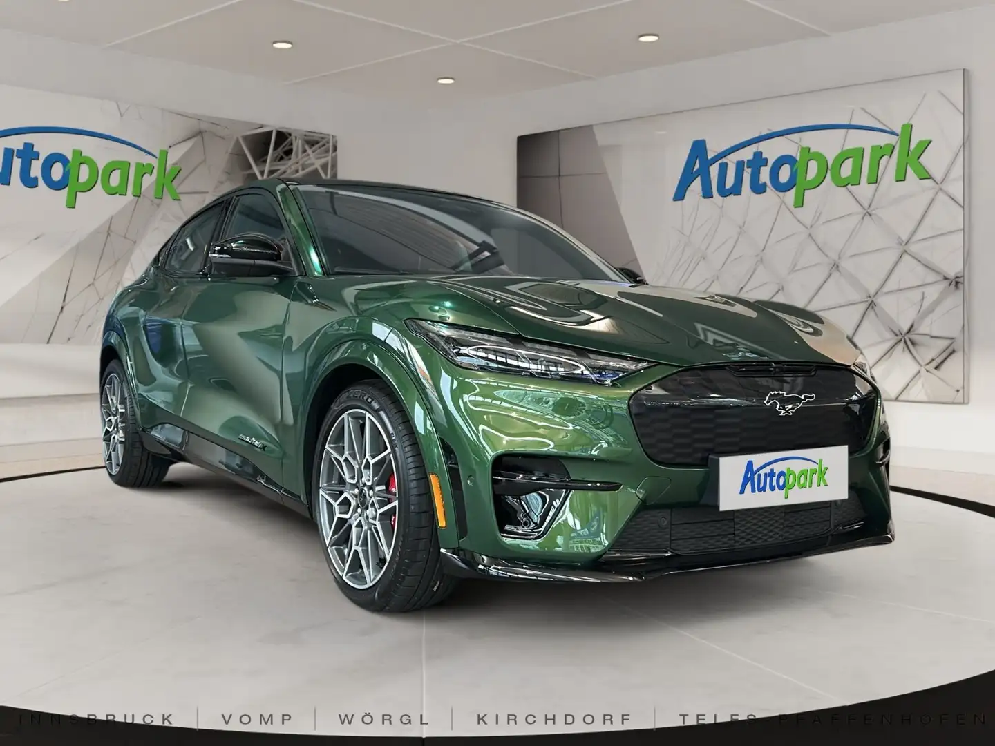 Ford Mustang Mach-E GT AWD Grün - 2