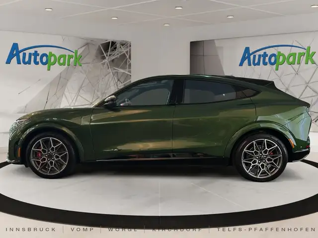 Ford Mustang Mach-E GT AWD Ansicht 4