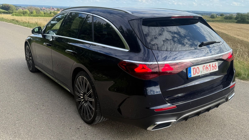Mercedes-Benz E 450 E T-Modell 4Matic AMG Line Premium Plus — photo 5