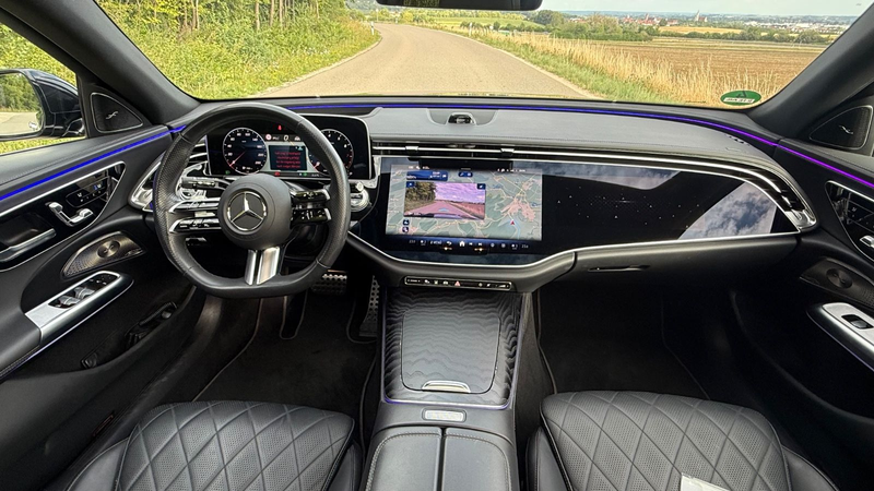 Mercedes-Benz E 450 E T-Modell 4Matic AMG Line Premium Plus — photo 9