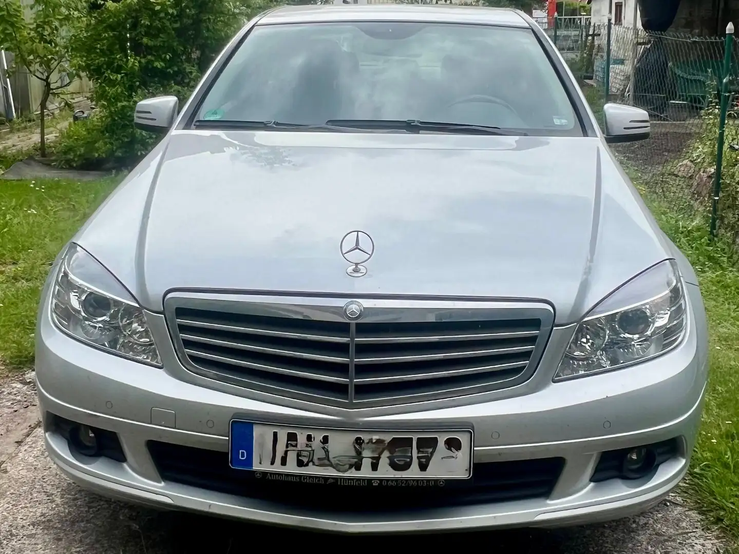 Mercedes-Benz C 180 C 180 T CGI Automatik BlueEFFICIENCY Elegance Silber - 2