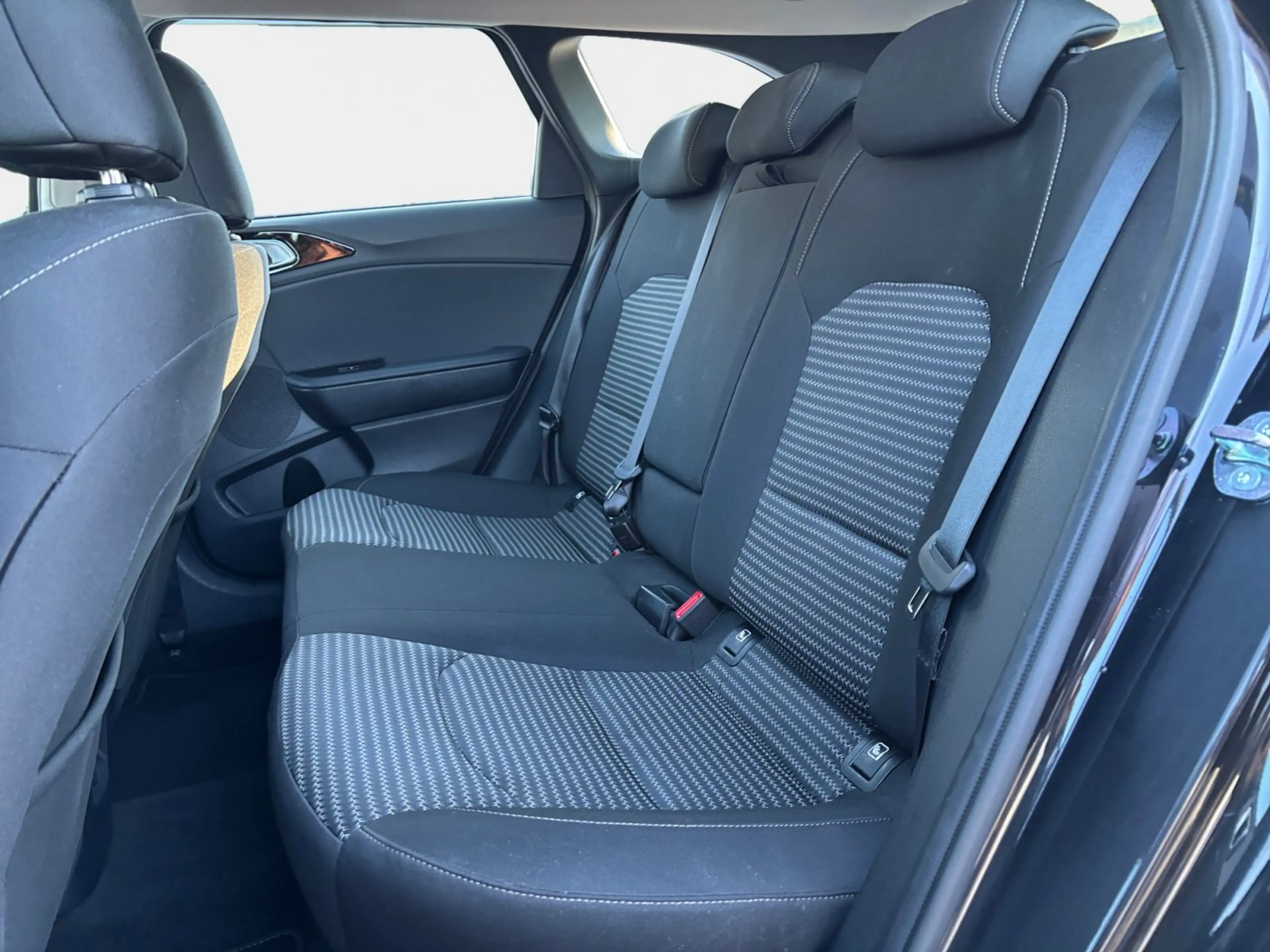 Kia Ceed SW / cee'd SW CEED SW 1.5T Ultimate DCT+Navi+Kamera+PDCV+H — photo 10