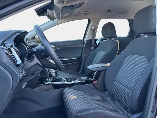 Kia Ceed view 8
