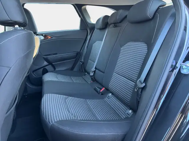 Kia Ceed view 10