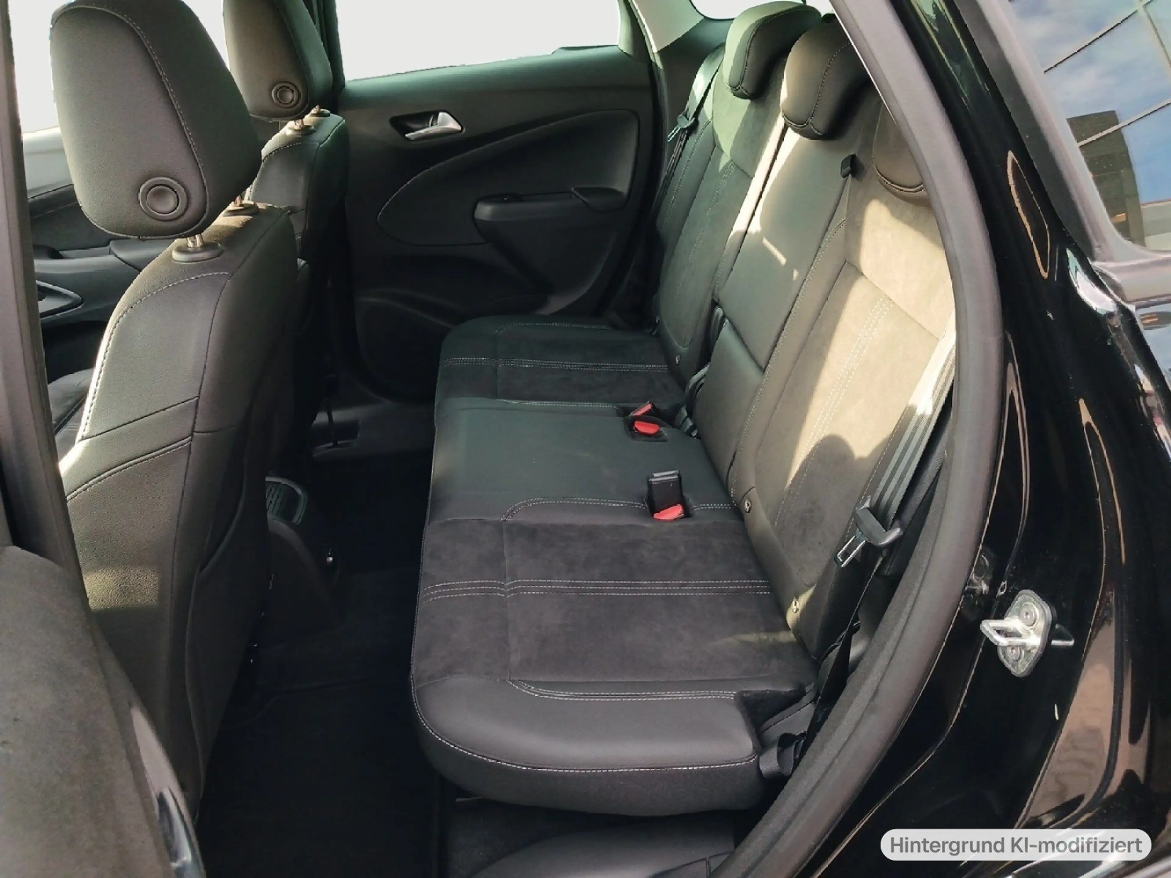 Opel Crossland X Crossland Ultimate 1.2Turbo AT6 Head-UP,AHK,Navi — photo 13