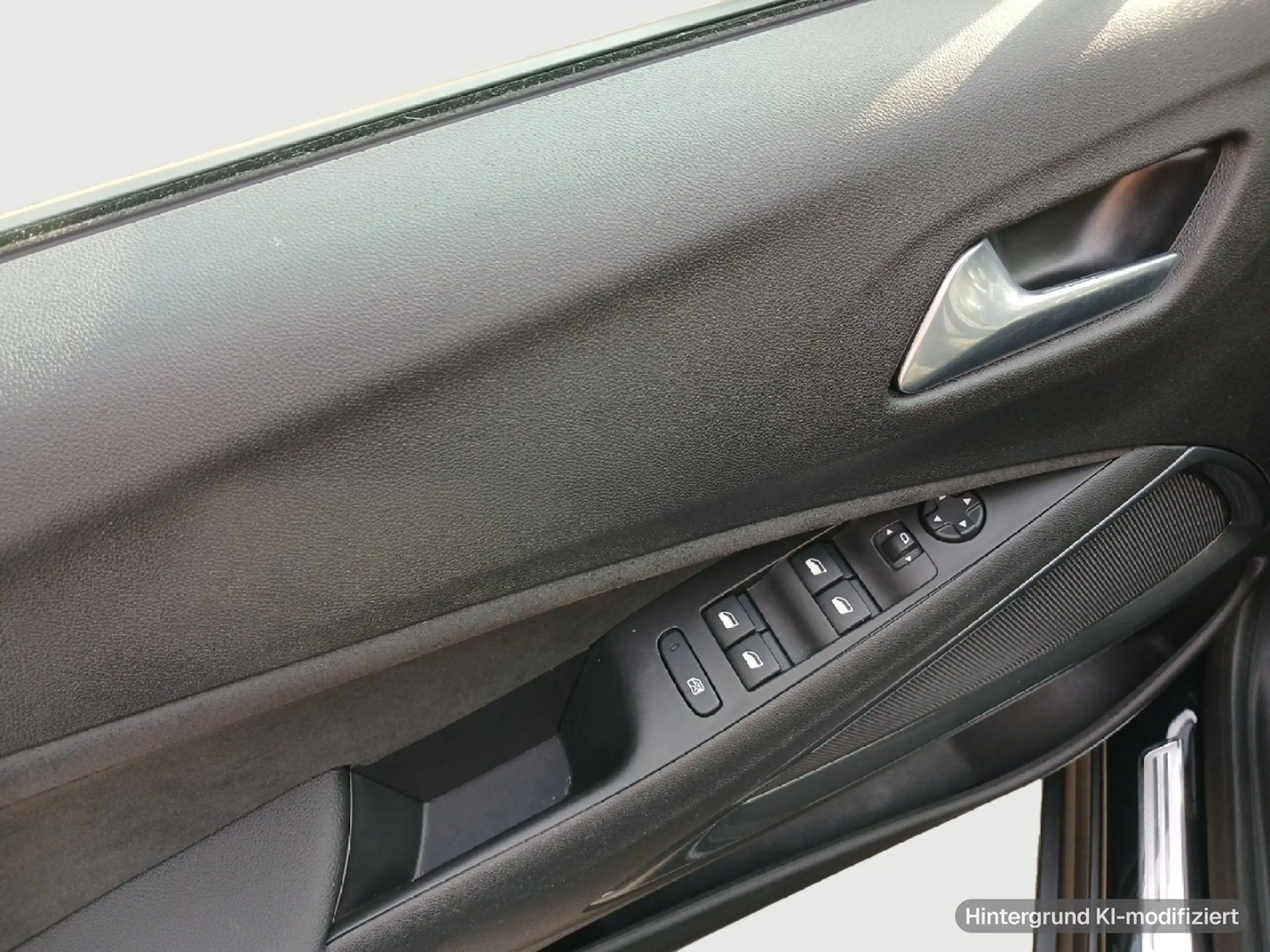 Opel Crossland X Crossland Ultimate 1.2Turbo AT6 Head-UP,AHK,Navi — photo 19