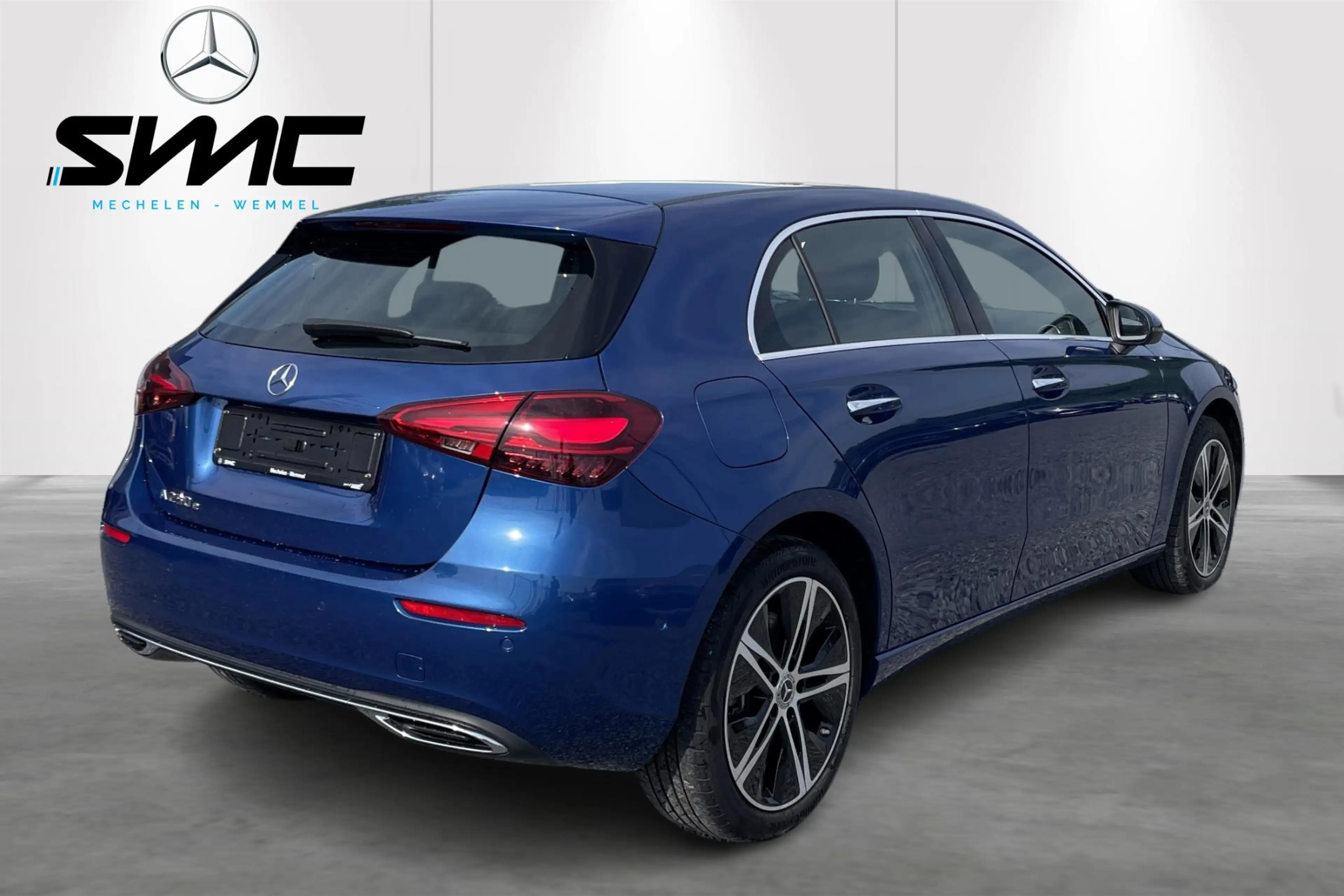 Mercedes-Benz A 250 A e Luxury Line — photo 2