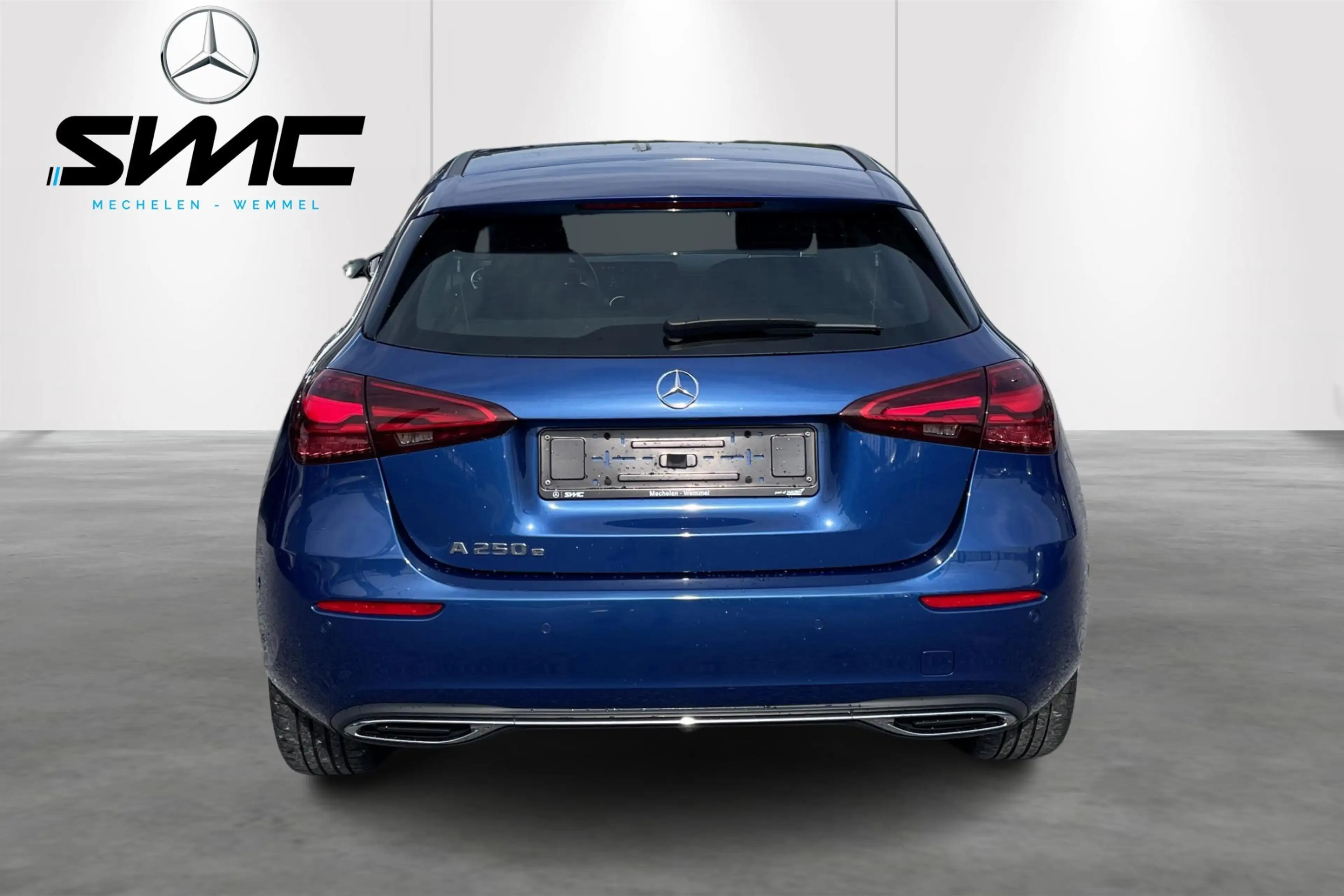 Mercedes-Benz A 250 A e Luxury Line — photo 9
