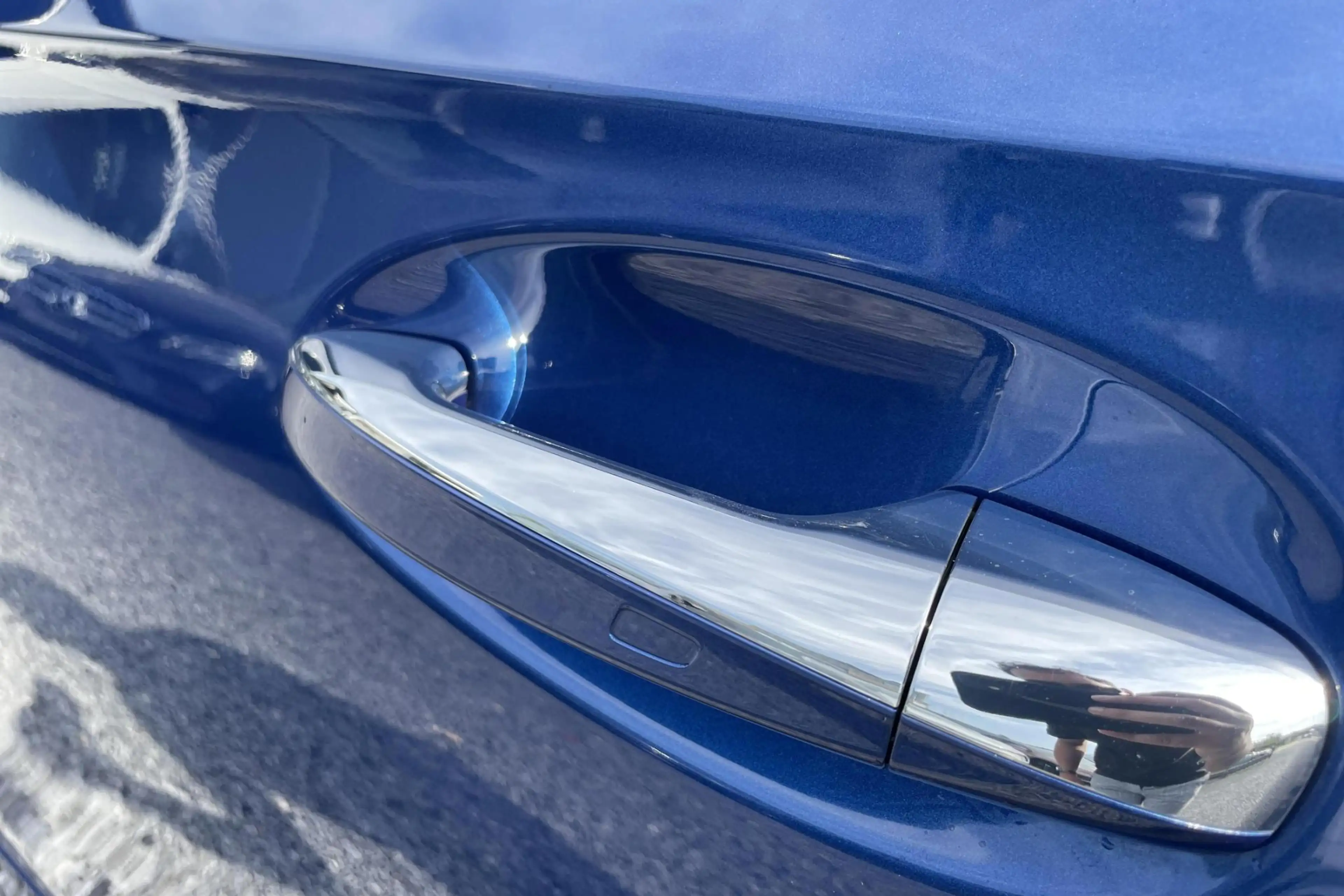 Mercedes-Benz A 250 A e Luxury Line — photo 13
