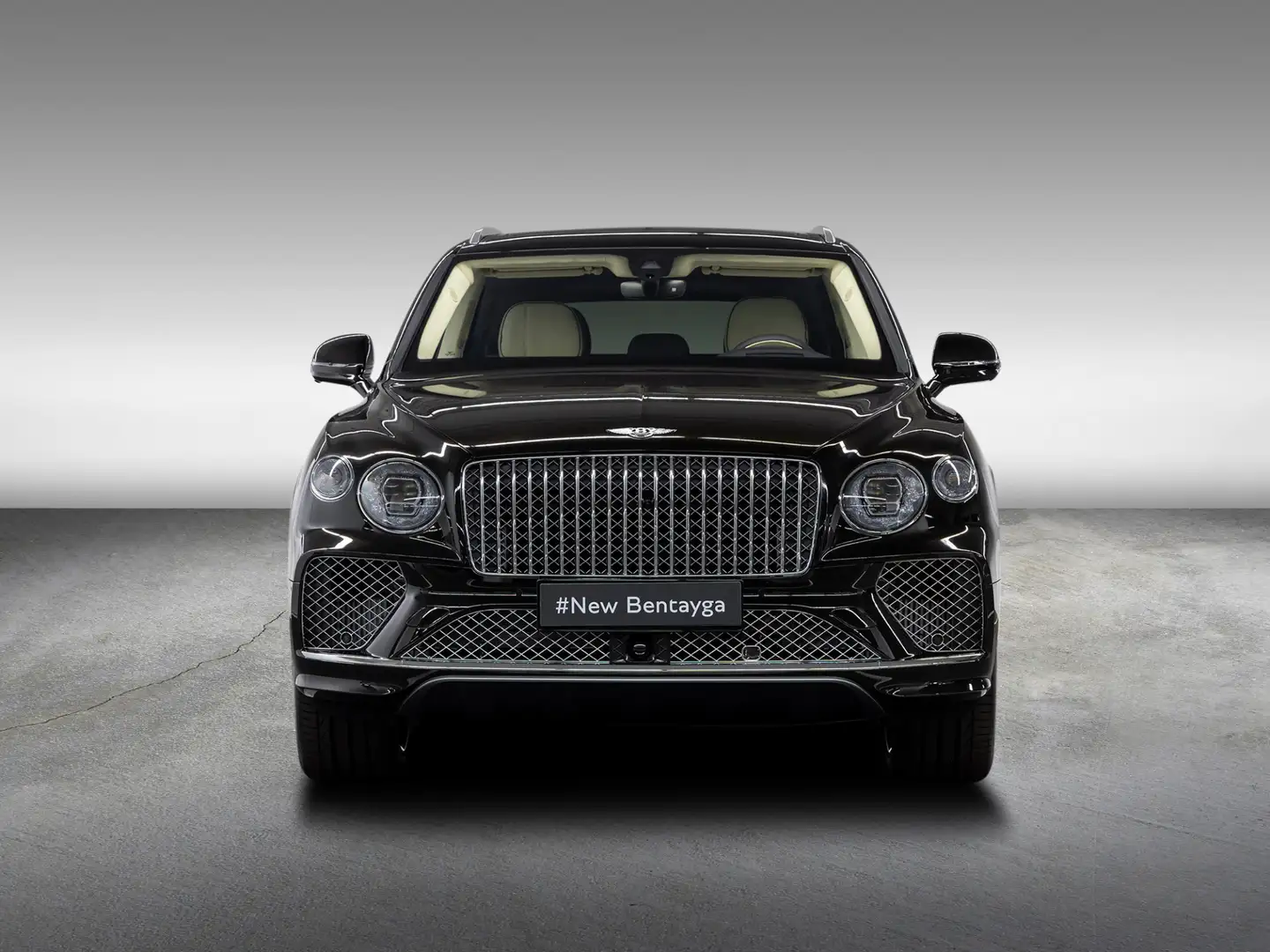 Bentley Bentayga Atelier Edition Hybrid|Touring Spec|NAIM| Zwart - 2