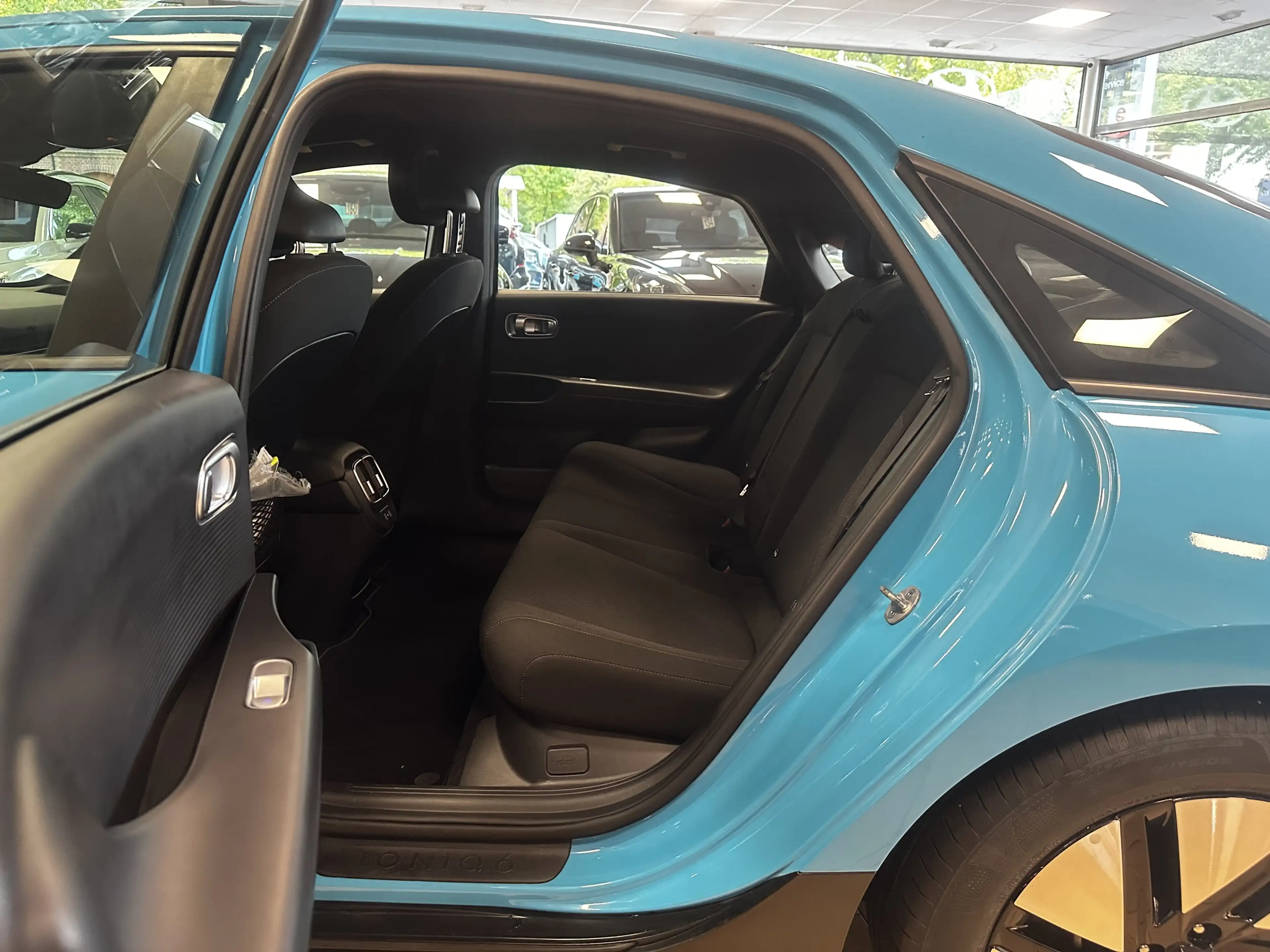 Hyundai IONIQ 6 NSCC*ST-Heiz*Cam*Matrix*SHZ*WMP*CarPlay — photo 11