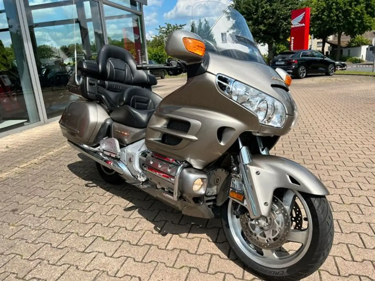 Honda Gold Wing SC47 - 2