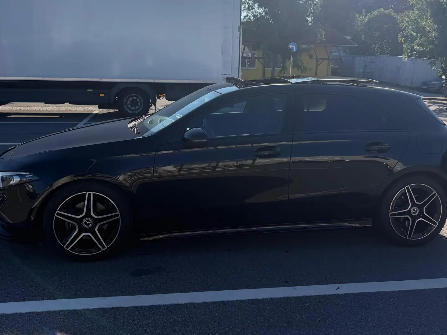 Mercedes-Benz A 200 A 200 d Aut. Schwarz - 1