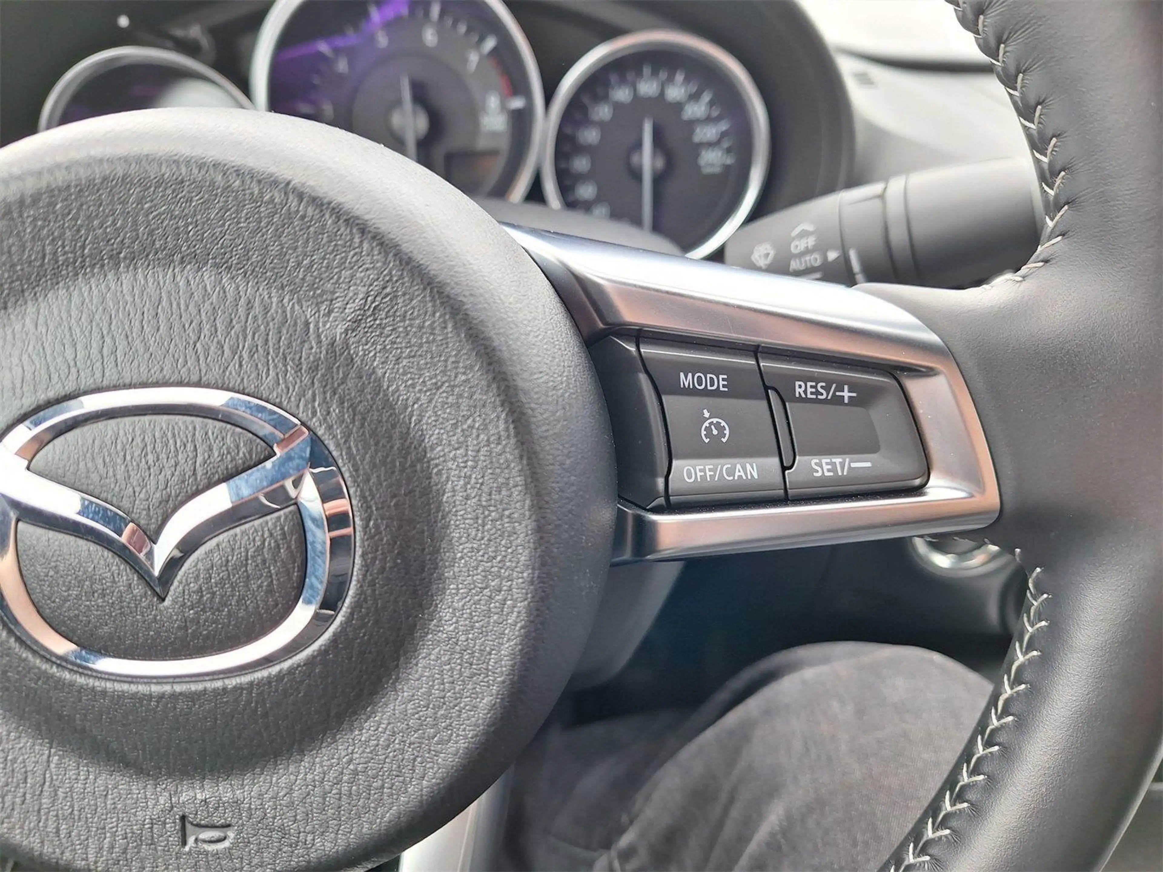 Mazda MX-5 ST G132 Skyactiv Exclusive-Line *8fach* — photo 15