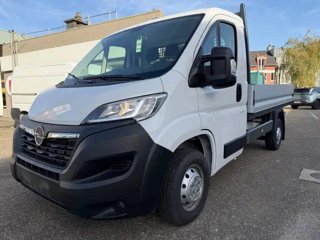 Opel Movano 3 3500 2.2 Turbo D S/S 140 MT6 L2 Light -