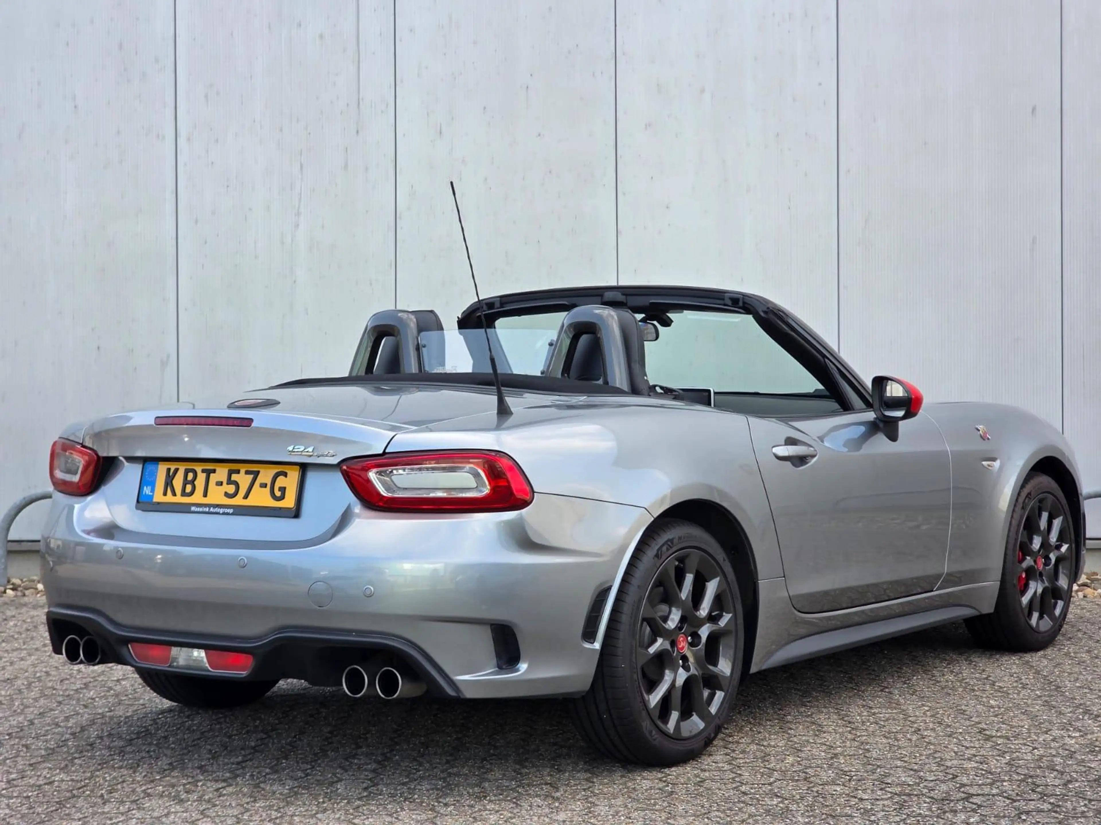 Fiat 124 Spider 1.4 MultiAir Turbo Abarth Premium Bose | 170 PK | — photo 6