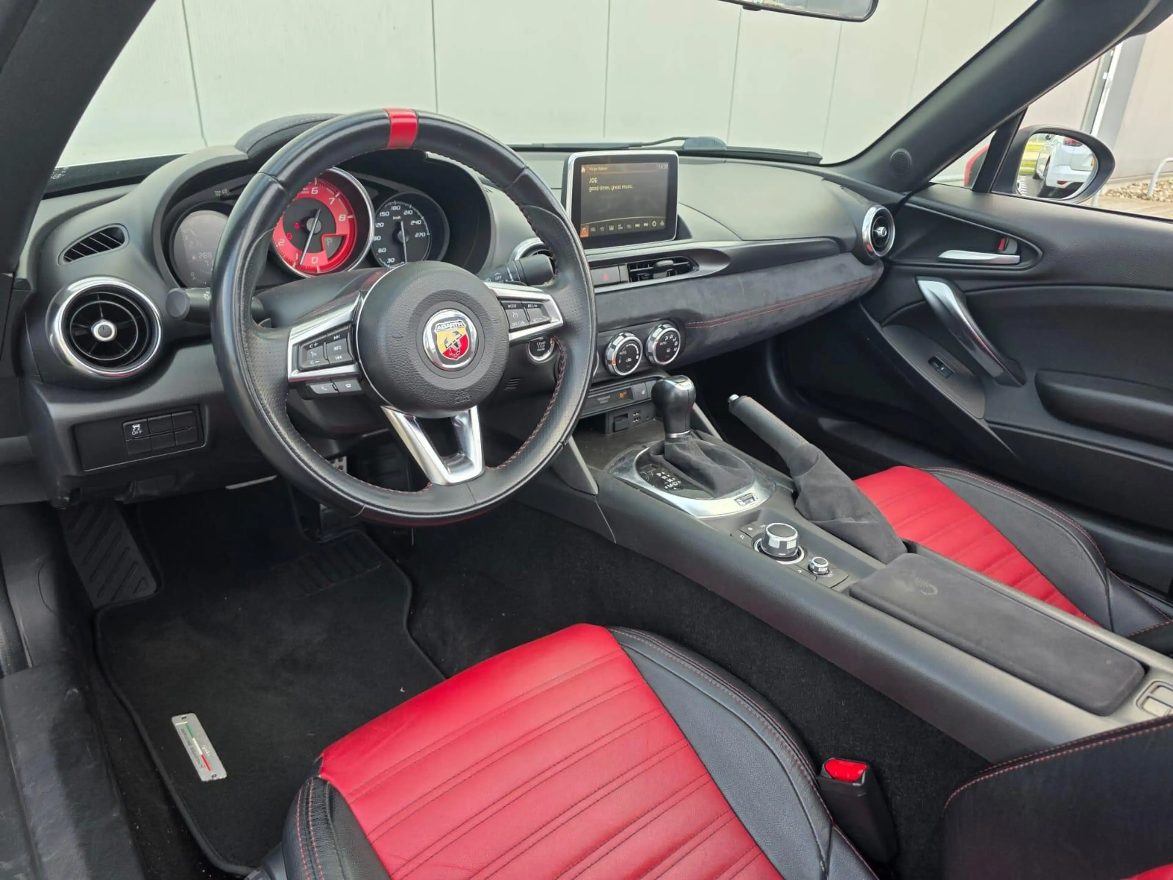 Fiat 124 Spider 1.4 MultiAir Turbo Abarth Premium Bose | 170 PK | — photo 8