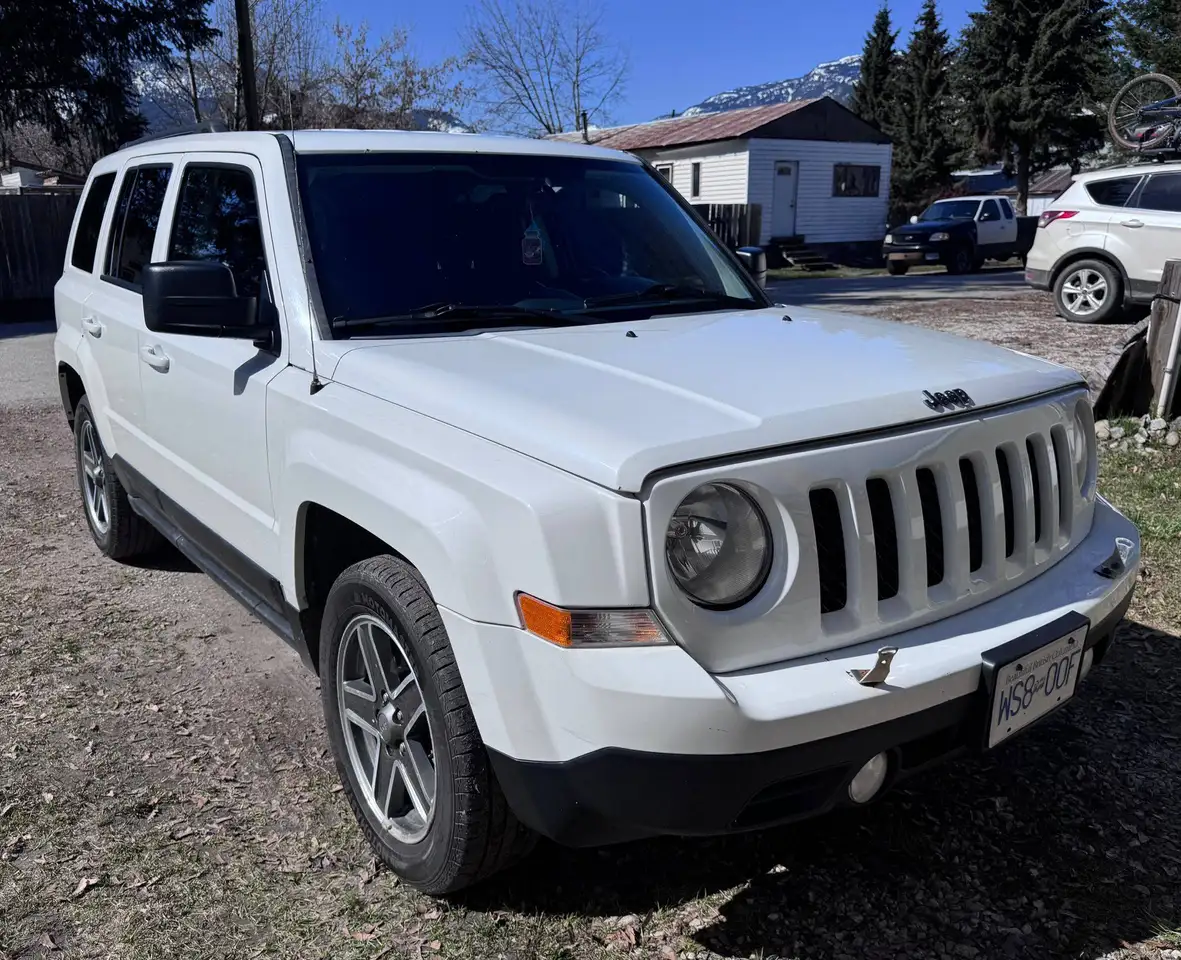 Jeep Patriot photo Jeep Patriot