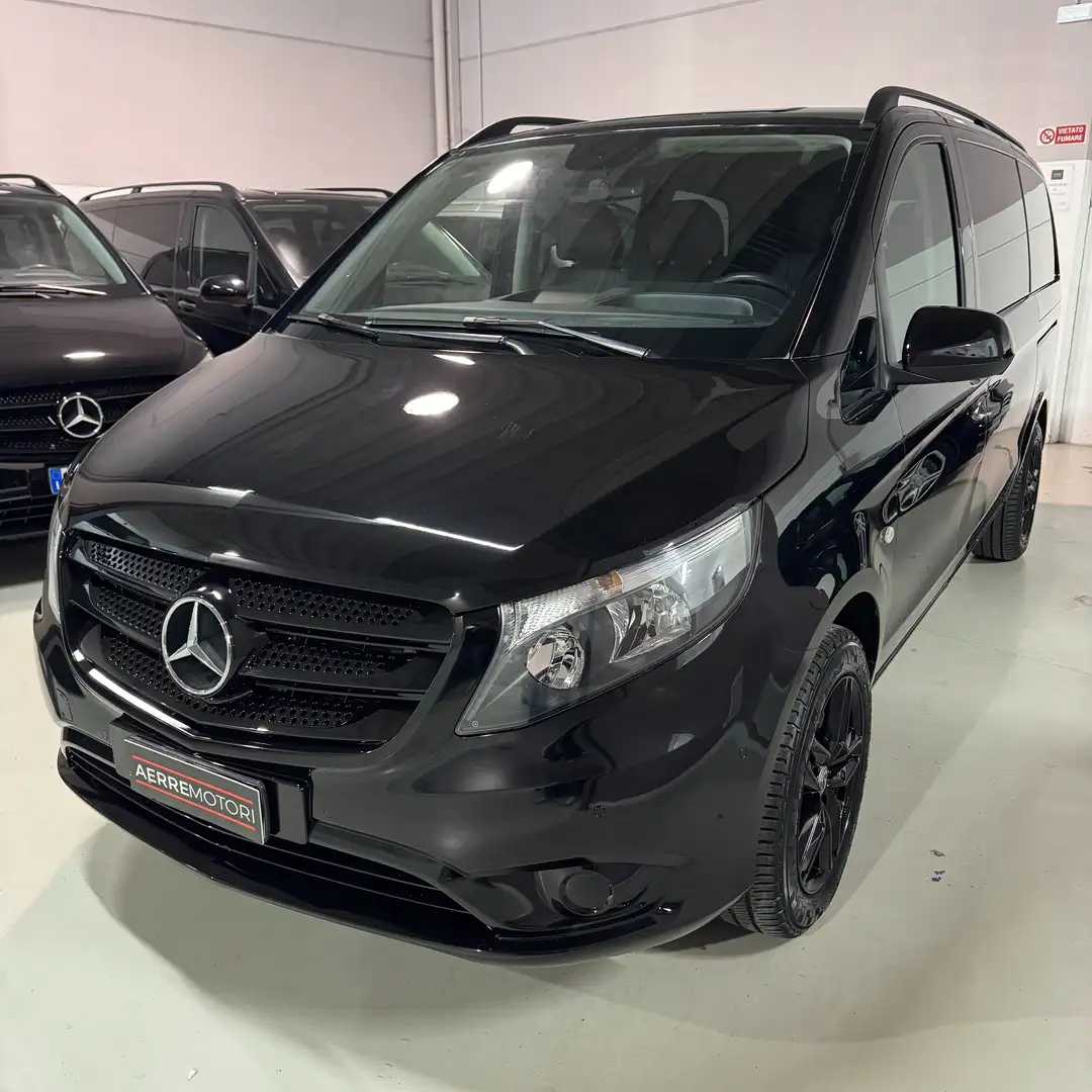 Mercedes-Benz Vito 116 Tourer Select Long Auto 9P Pelle/Navi/Telecam Schwarz - 1