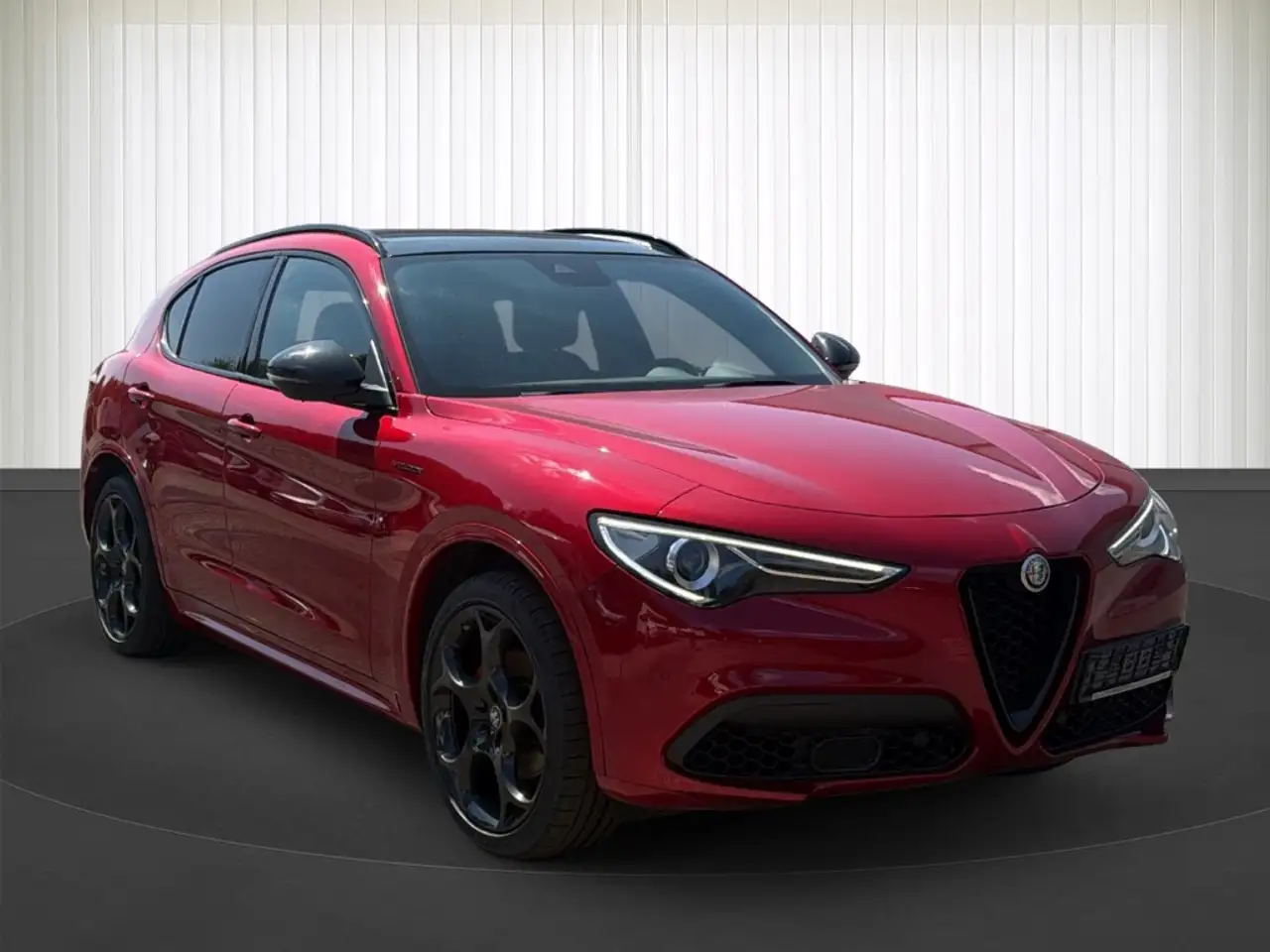 Alfa Romeo Stelvio 2023