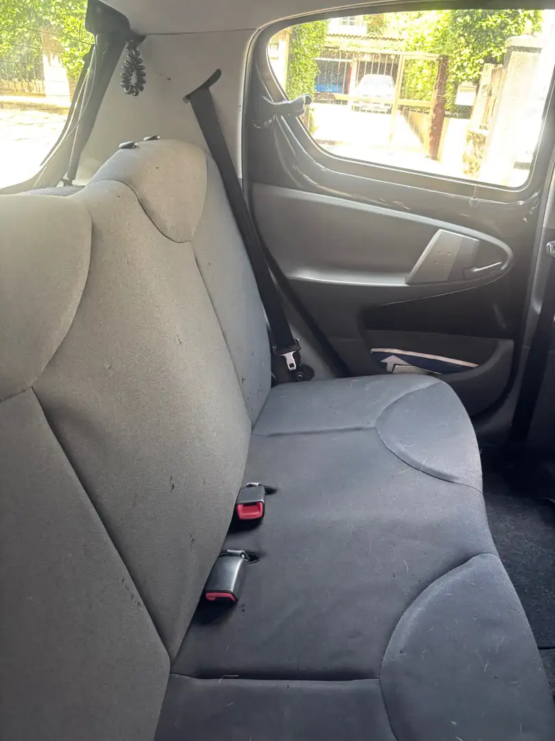 Toyota Aygo - 2