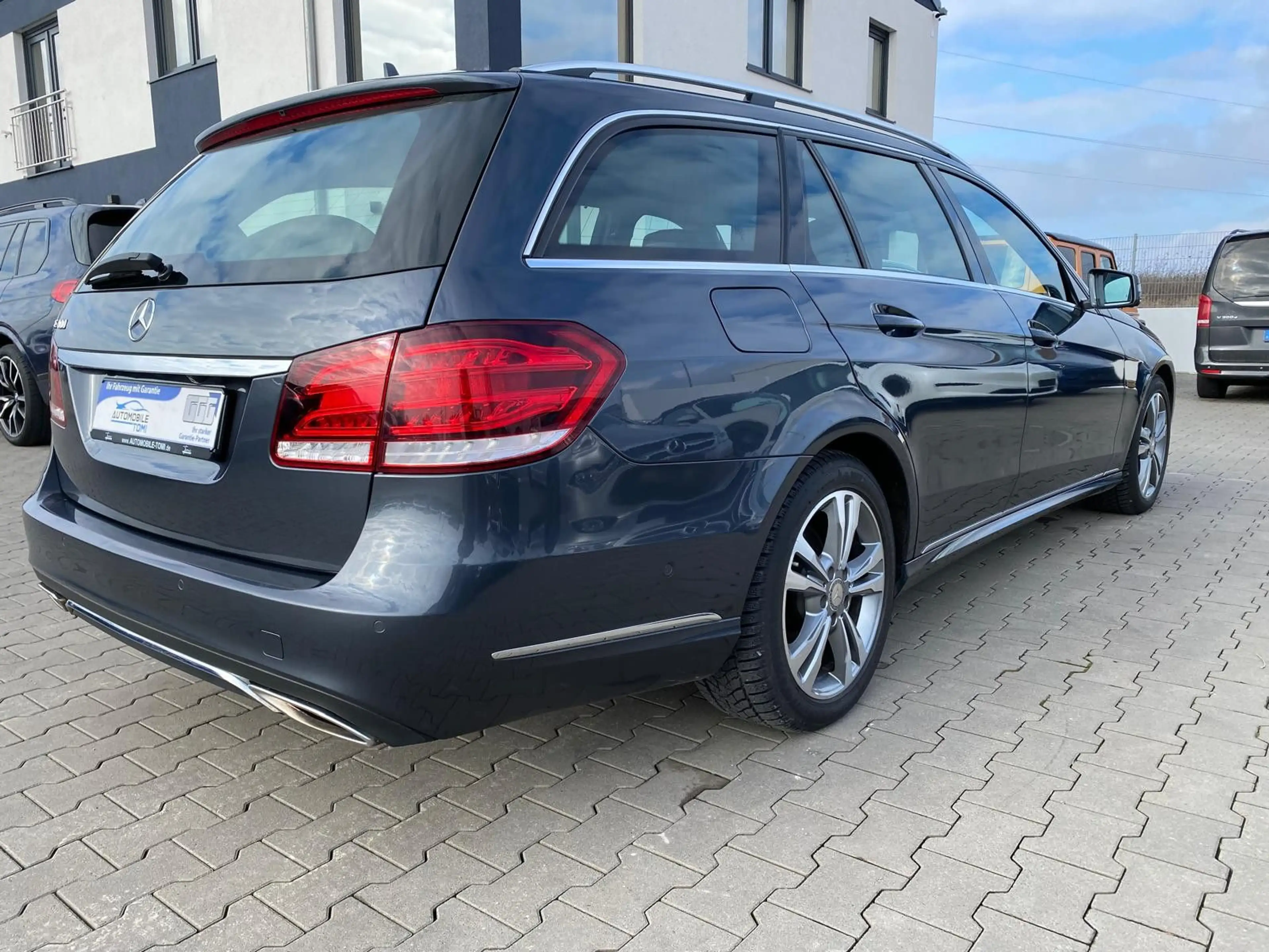 Mercedes-Benz E 400 T-Modell/SERVICE TÜV NEU|360 KAM|SD|NAVI/ — photo 4