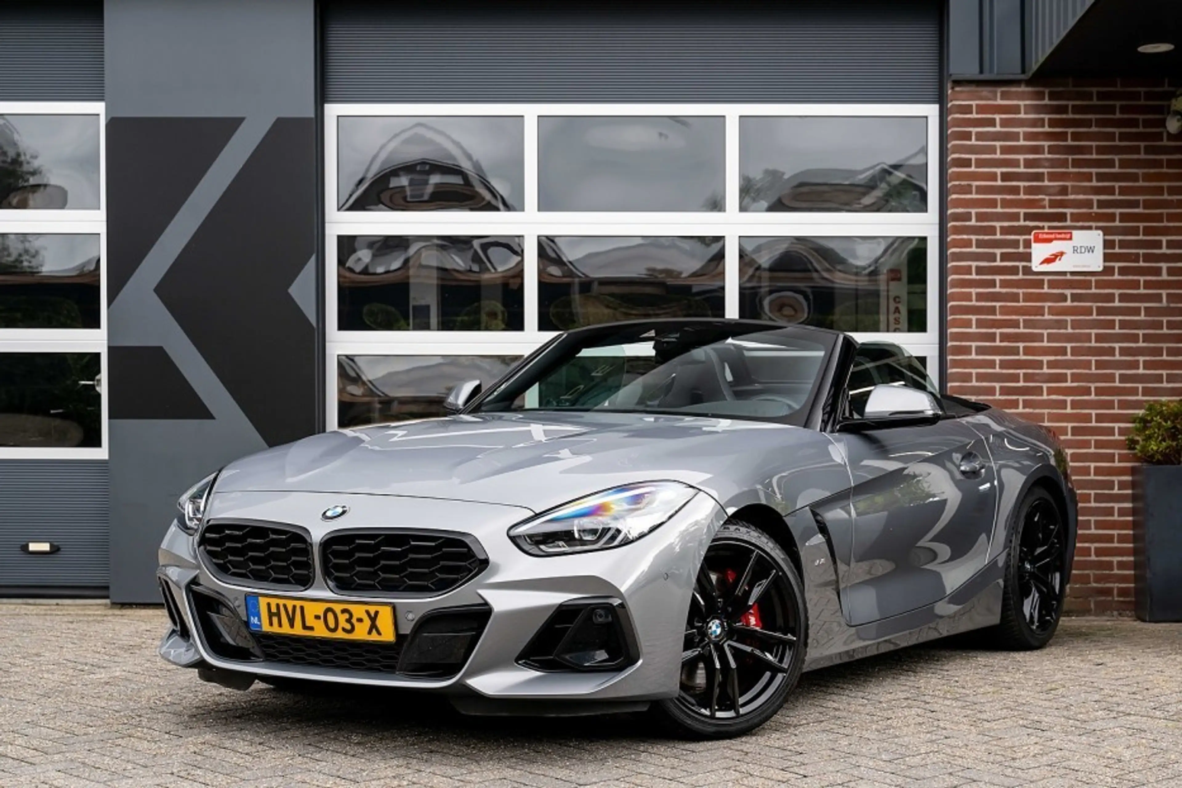 BMW Z4 Roadster sDrive20i M Sport | M-Seats | Harman/Kard