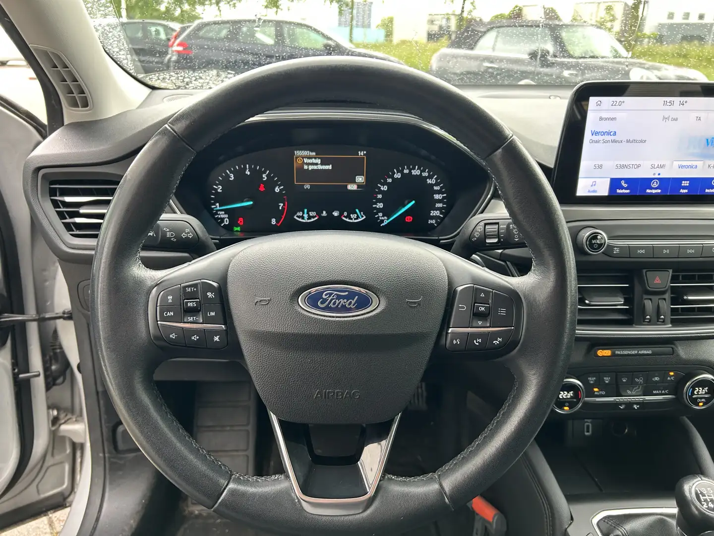 Ford Focus Wagon 1.0 EcoBoost Titanium Business 50% deal 6.47 Grijs - 2