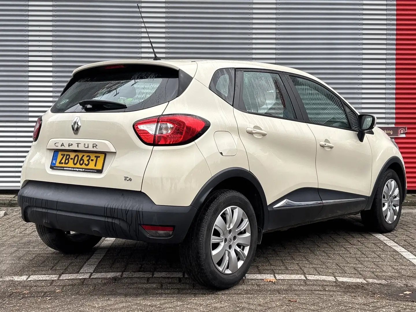 Renault Captur 0.9 TCe Expression | Airco | Cruise | Navi | APK 0 Blanc - 2