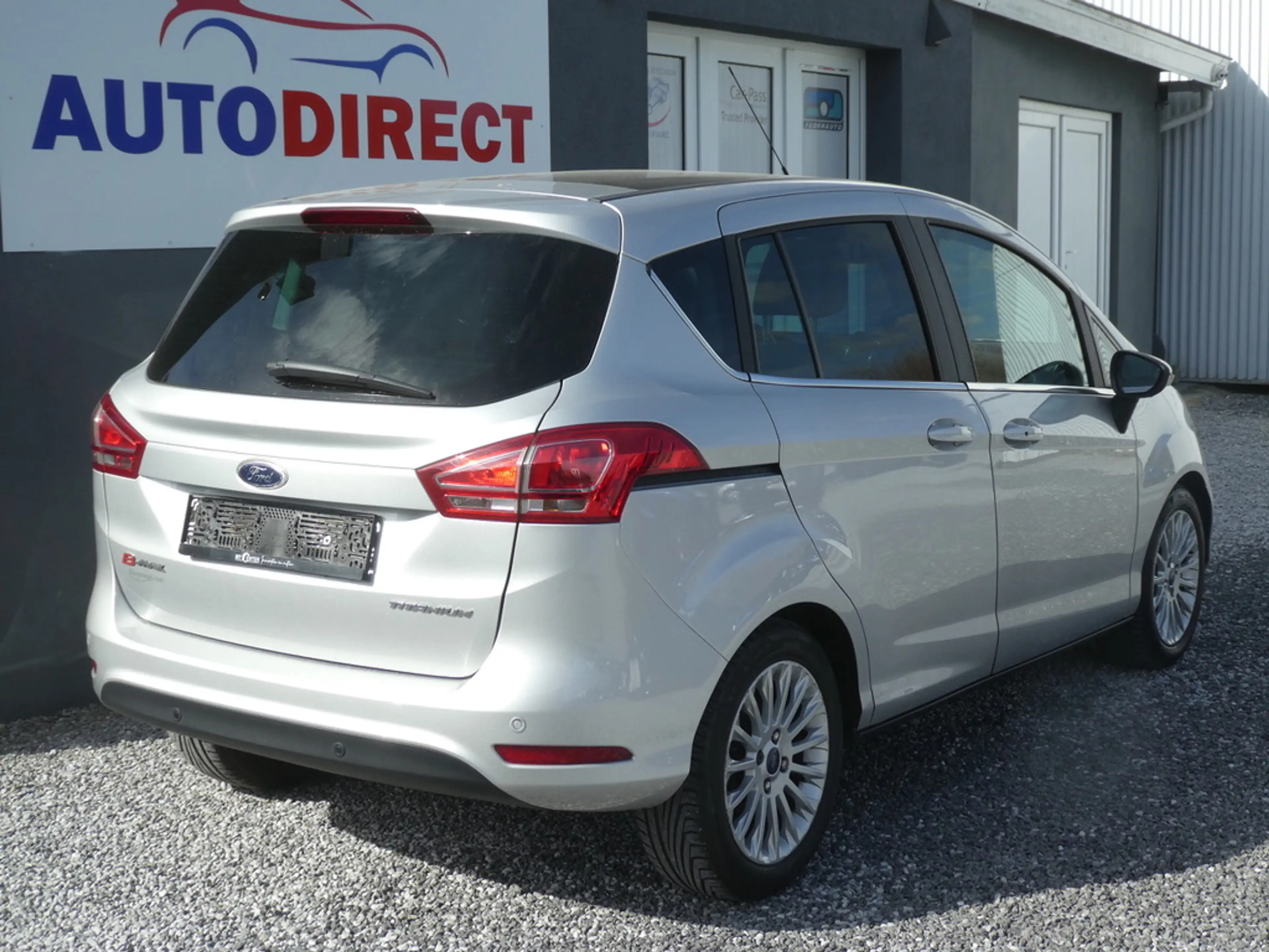 Ford B-Max 1.6i Ti-VCT Titanium AUTOMAAT Pano, Airco, PDC — photo 4