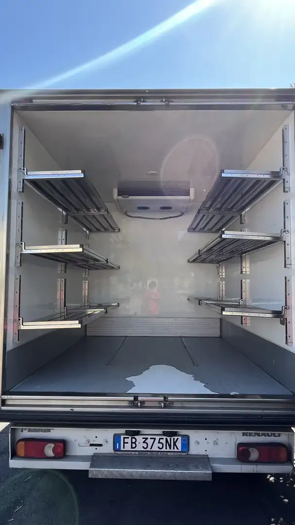 Renault Master regrigerato - 1