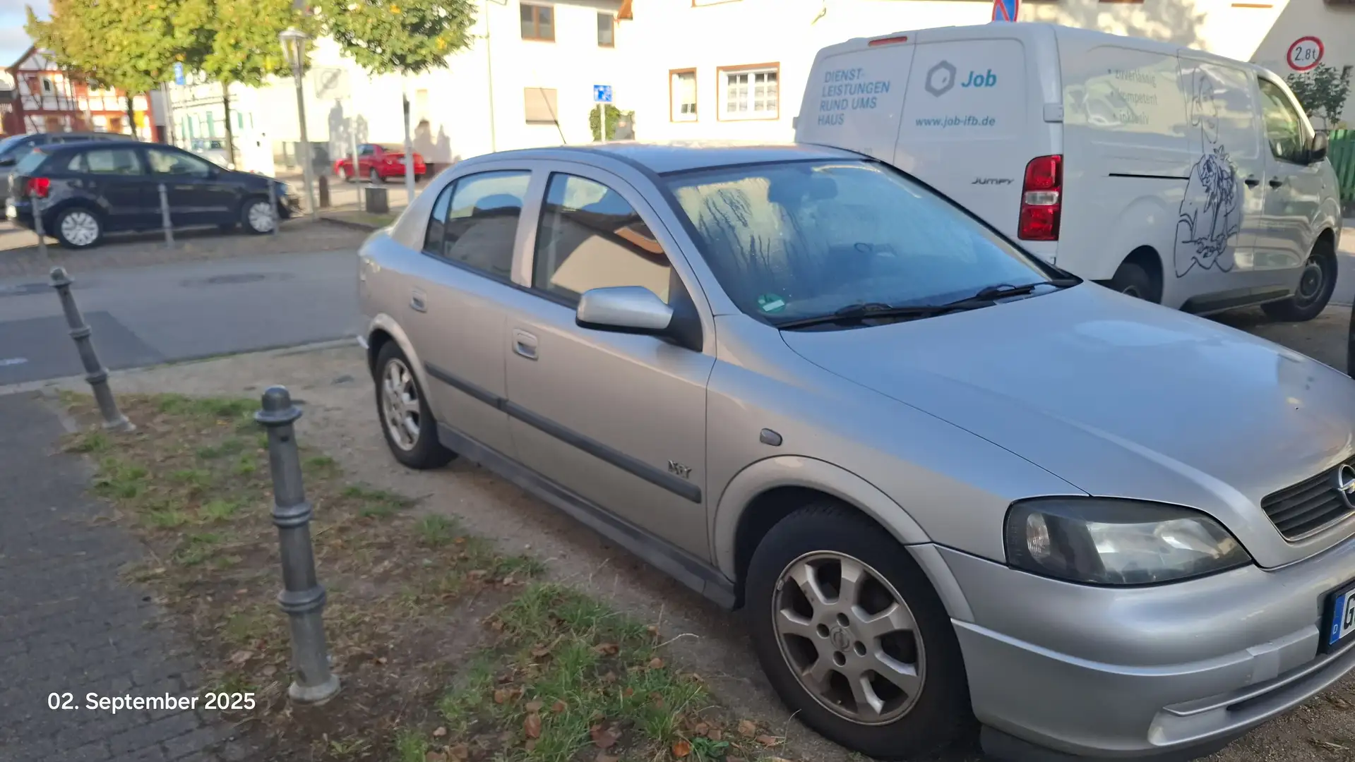 Opel Astra Astra 1.6 Caravan Njoy Plateado - 1