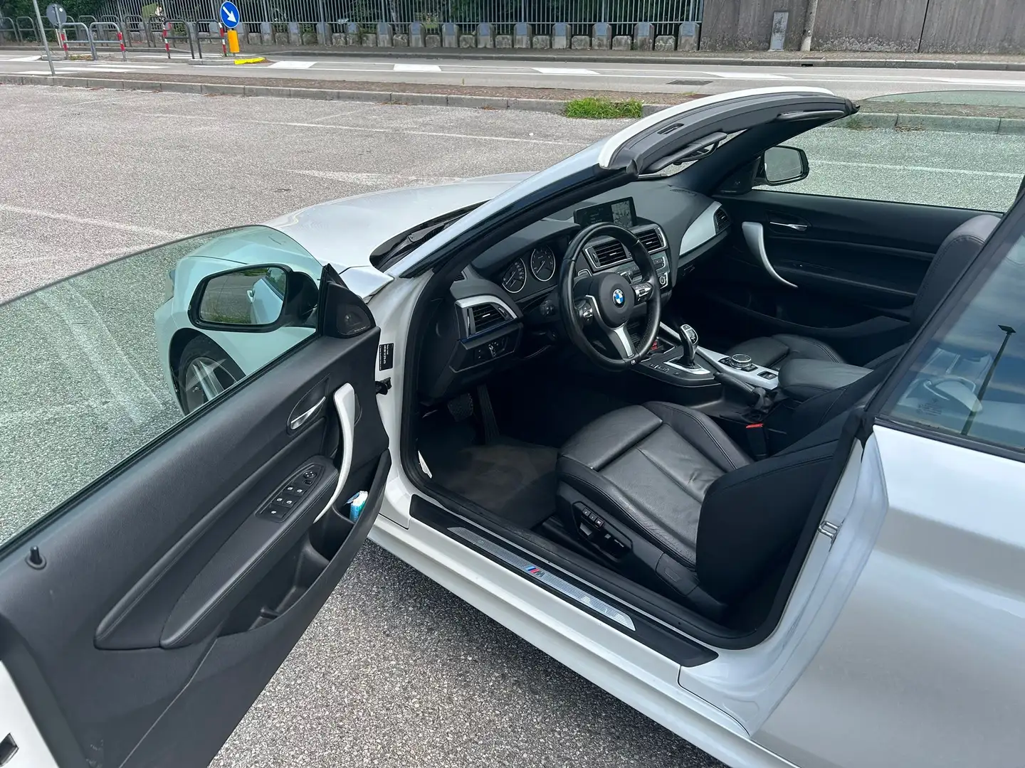BMW 228 228i Cabrio Msport Білий - 1