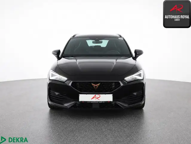 Cupra Leon view 8