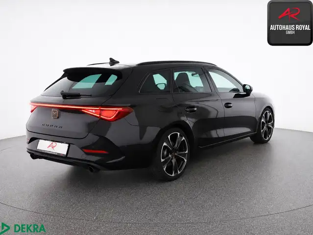 Cupra Leon view 5