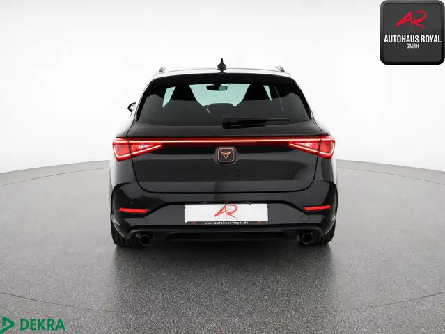 Cupra Leon view 4